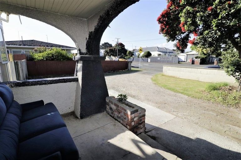 Photo of property in 219 Puriri Street, Castlecliff, Whanganui, 4501