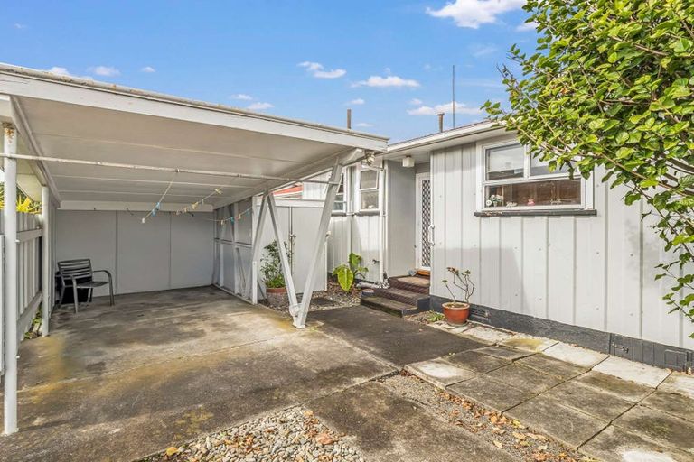 Photo of property in 1/117 Heads, Gonville, Wanganui, 4501