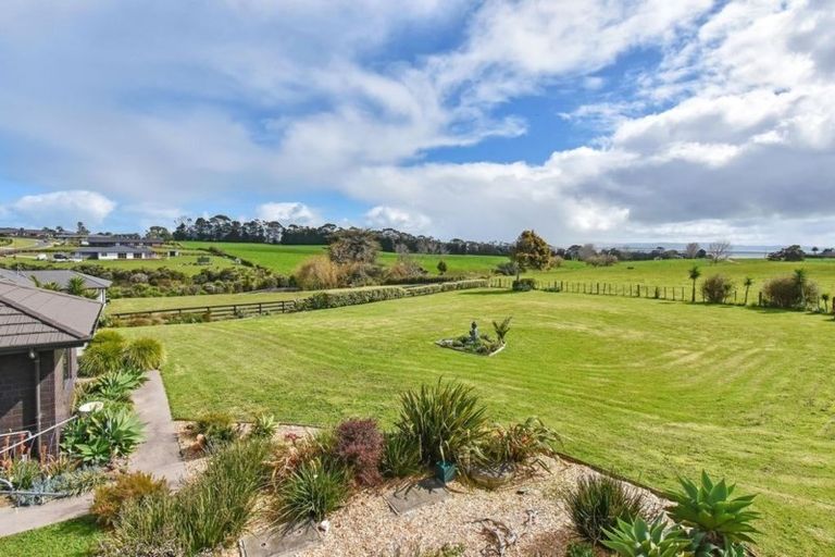 Photo of property in 35 Church View Road, Waiau Pa, Pukekohe, 2679