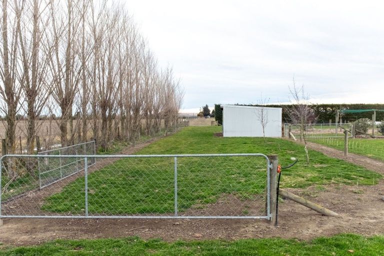 Photo of property in 360 Ashburton Staveley Road, Greenstreet, Ashburton, 7771