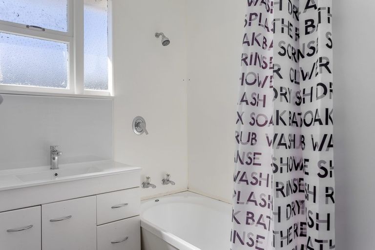 Photo of property in 15 Cottonwood Street, Parklands, Christchurch, 8083