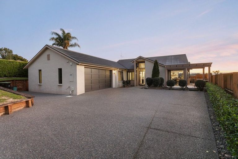 Photo of property in 6 Amarillo Place, Ohauiti, Tauranga, 3112