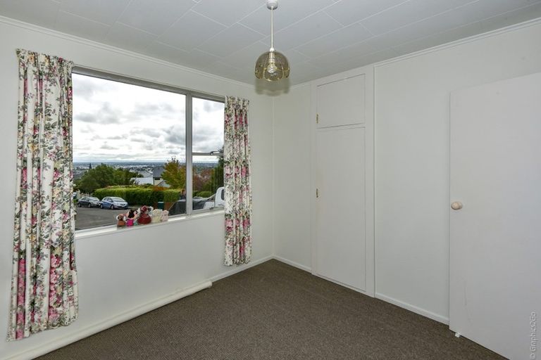 Photo of property in 2/11 Sulby Road, Cashmere, Christchurch, 8022