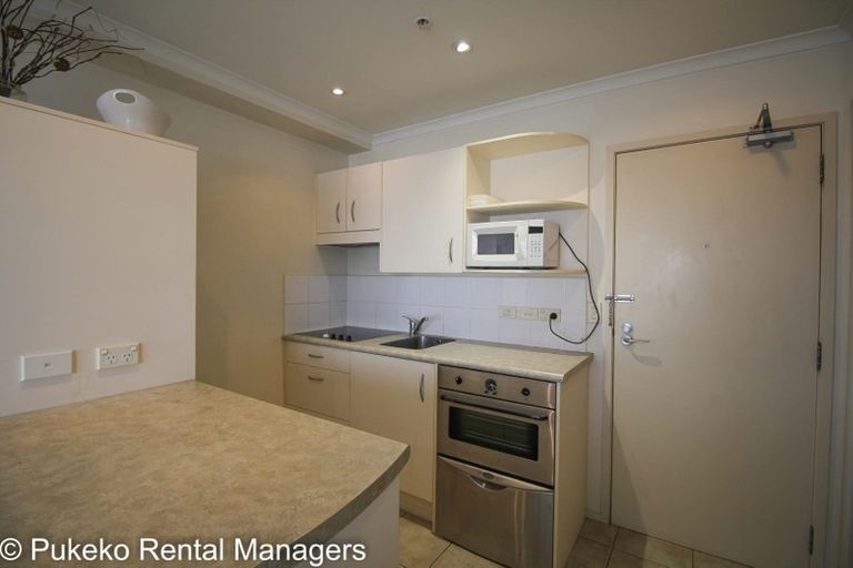 Photo of property in The Rennaissance, 3d/18 Ronwood Avenue, Manukau, Auckland, 2104