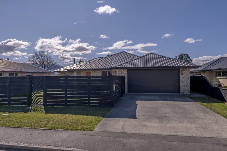 Photo of property in 98 Spaxton Street, Methven, 7730