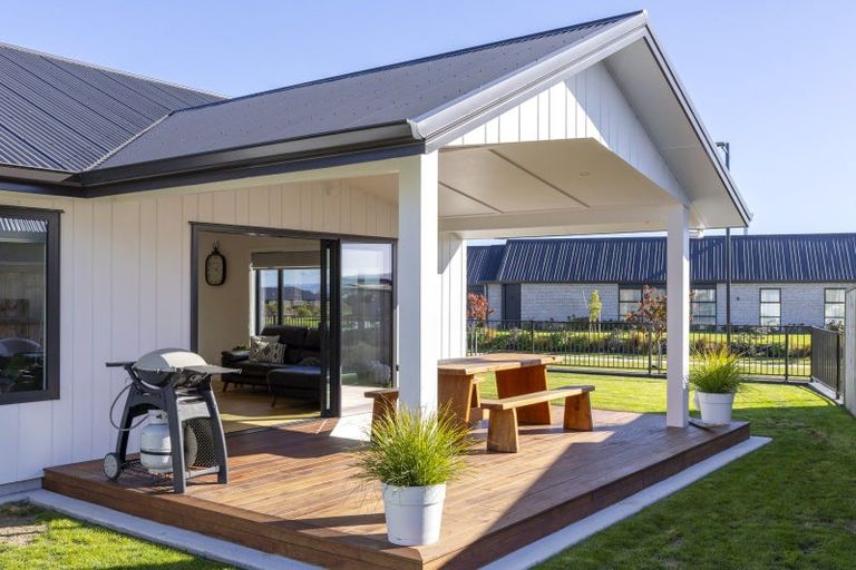 Photo of property in 178 Harakeke Drive, Wharewaka, Taupo, 3330