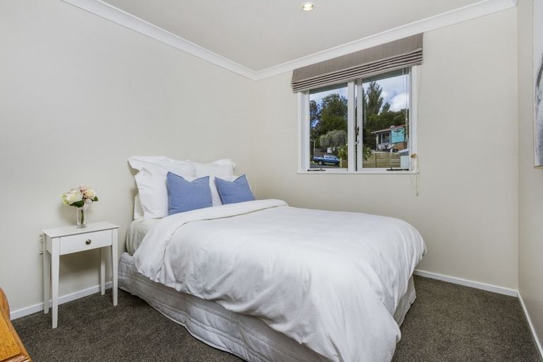 Photo of property in 1/17 Infidel Place, Torbay, Auckland, 0630