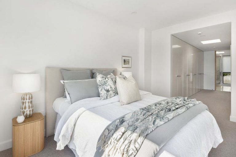 Photo of property in 7/308 Oriental Parade, Oriental Bay, Wellington, 6011