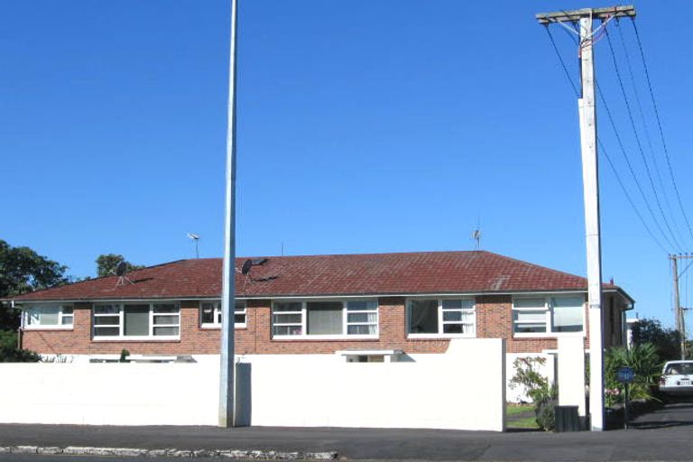 Photo of property in 33 Kitchener Road, Takapuna, Auckland, 0622