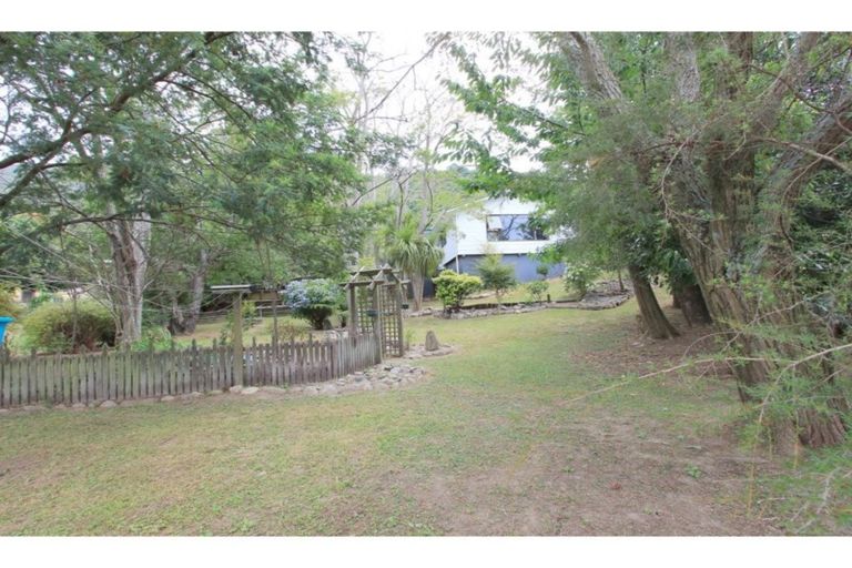 Photo of property in 22 Main Road, Havelock, 7100