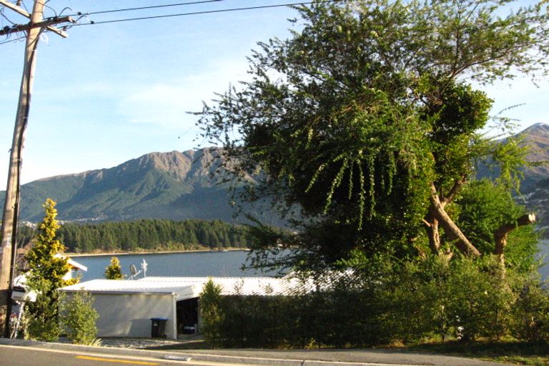 Photo of property in 639 Peninsula Road, Kelvin Heights, Queenstown, 9300