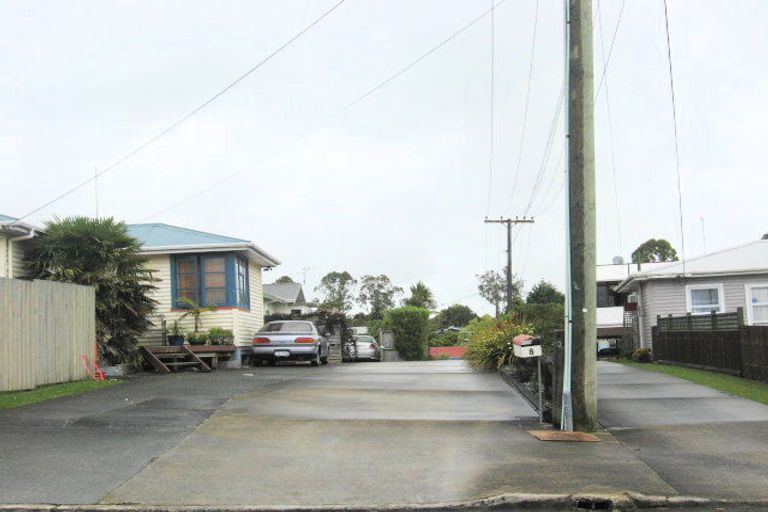 Photo of property in 8 Montgomery Avenue, Onerahi, Whangarei, 0110