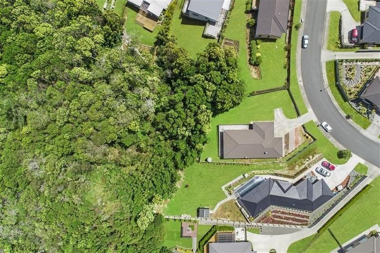 Photo of property in 84 Tiriwa Drive, Massey, Auckland, 0614