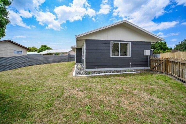 Photo of property in 32 Ramsey Crescent, Flaxmere, Hastings, 4120