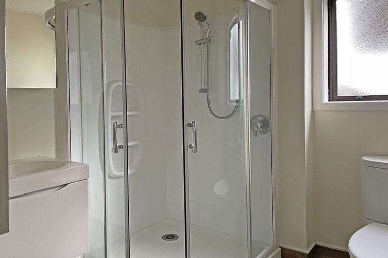 Photo of property in 25 John Gill Road, Shelly Park, Auckland, 2014