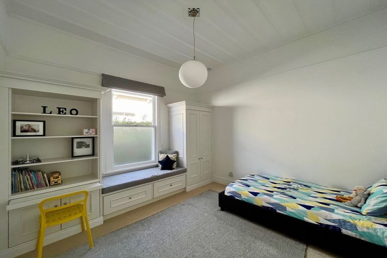 Photo of property in 69 Church Street, Devonport, Auckland, 0624