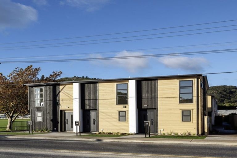 Photo of property in 1/28 Fitzherbert Road, Wainuiomata, Lower Hutt, 5014