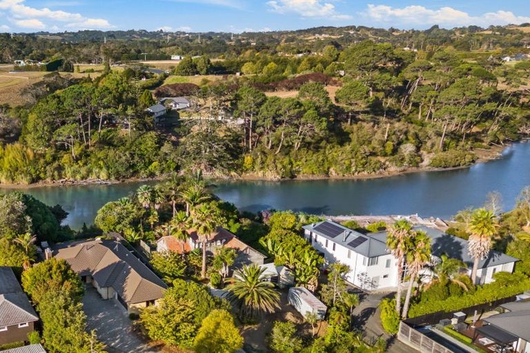 Photo of property in 15 Elliot Street, Riverhead, 0820