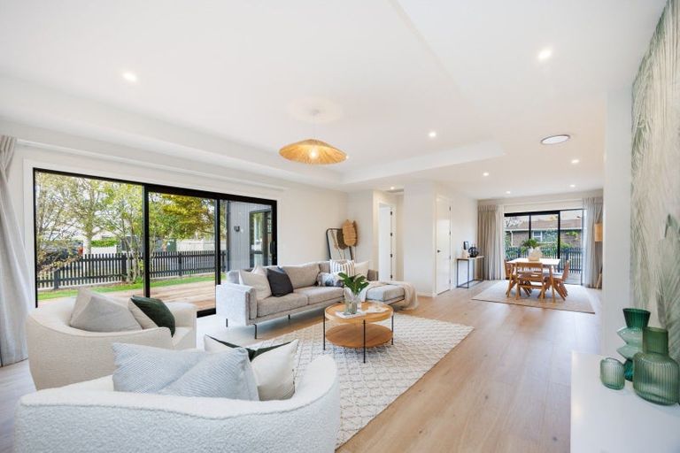 Photo of property in 42a Batt Street, West End, Palmerston North, 4410