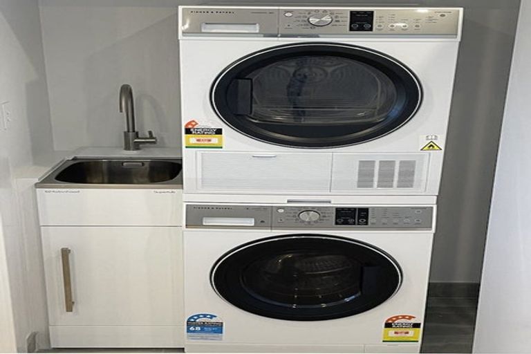 Photo of property in 11/50 Friend Street, Karori, Wellington, 6012