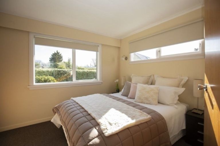 Photo of property in 2/205a Waimea Terrace, Beckenham, Christchurch, 8023