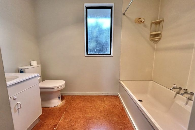 Photo of property in 13 Clarks Beach Road, Clarks Beach, 2122