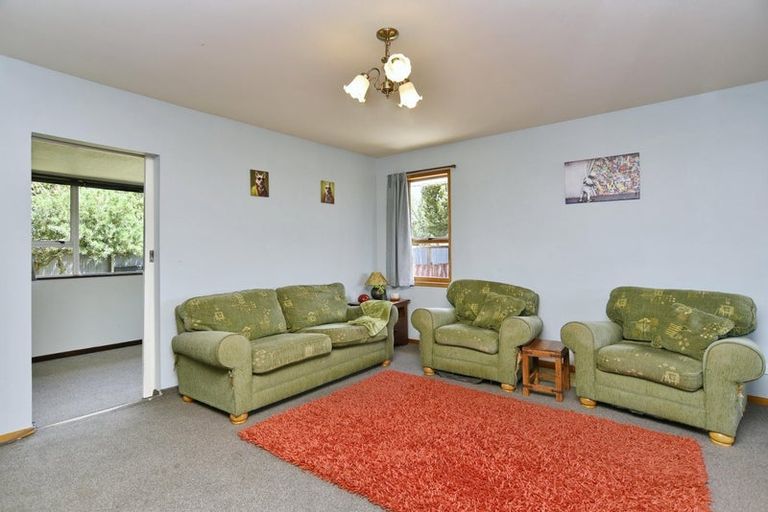 Photo of property in 6 Coates Place, Rangiora, 7400