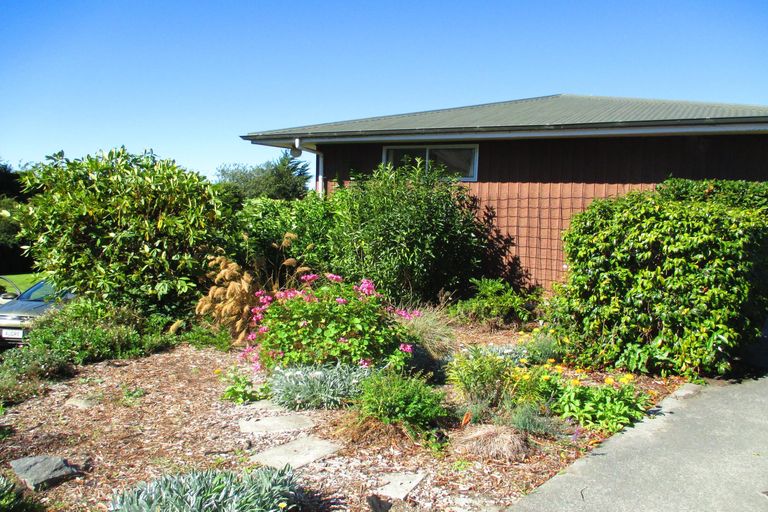 Photo of property in 24 Forest Road, Geraldine, 7930