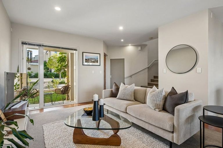 Photo of property in Point Ridge, 15/130 Gills Road, Albany Heights, Auckland, 0632
