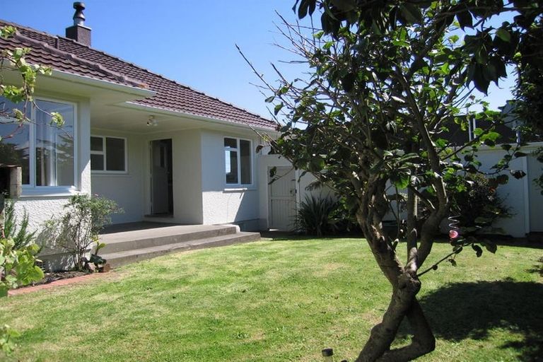 Photo of property in 204 Rosetta Road, Raumati South, Paraparaumu, 5032