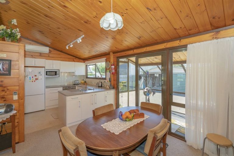 Photo of property in 67 Robinson Road, Whitianga, 3510