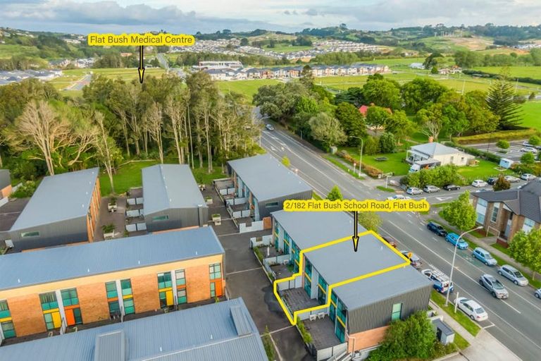 Photo of property in 2/182 Flat Bush School Road, Flat Bush, Auckland, 2019