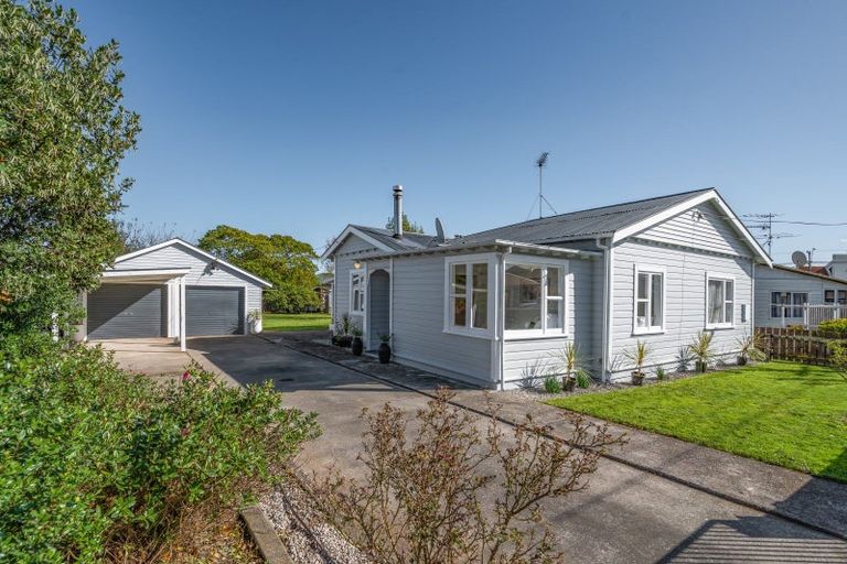 Photo of property in 2 Wakelin Street, Carterton, 5713