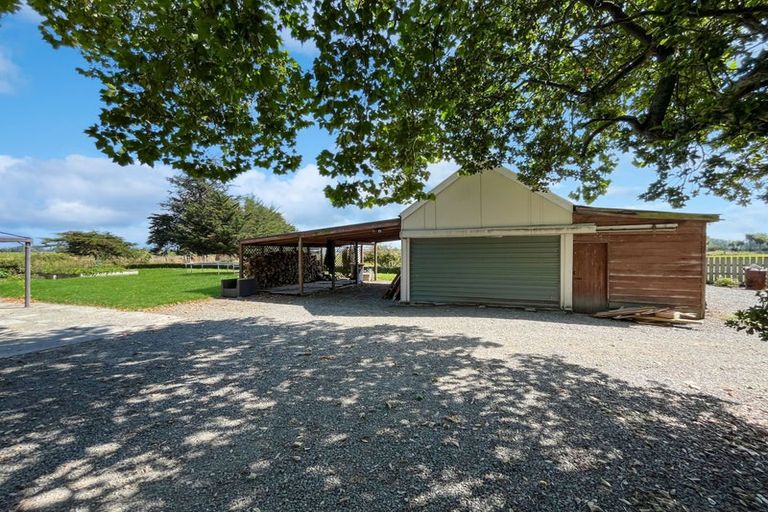Photo of property in 142 Winchester Hanging Rock Road, Temuka, 7985