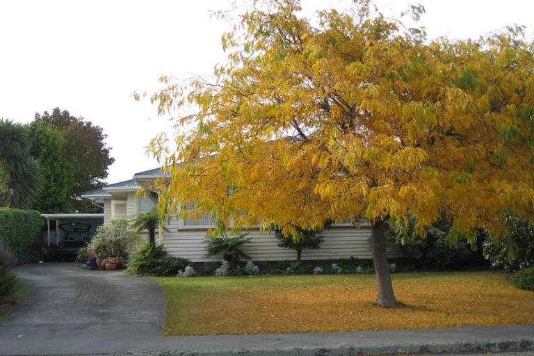 Photo of property in 21 Carbine Place, Sockburn, Christchurch, 8042