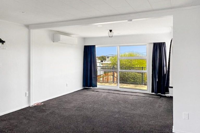 Photo of property in 10 Kennedy Street, Foxton Beach, Foxton, 4815