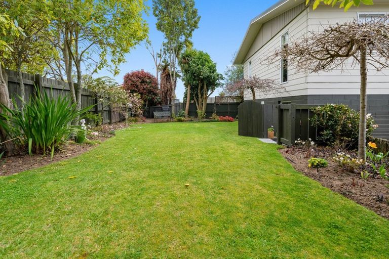 Photo of property in 3 Waitawa Place, Lynmore, Rotorua, 3010