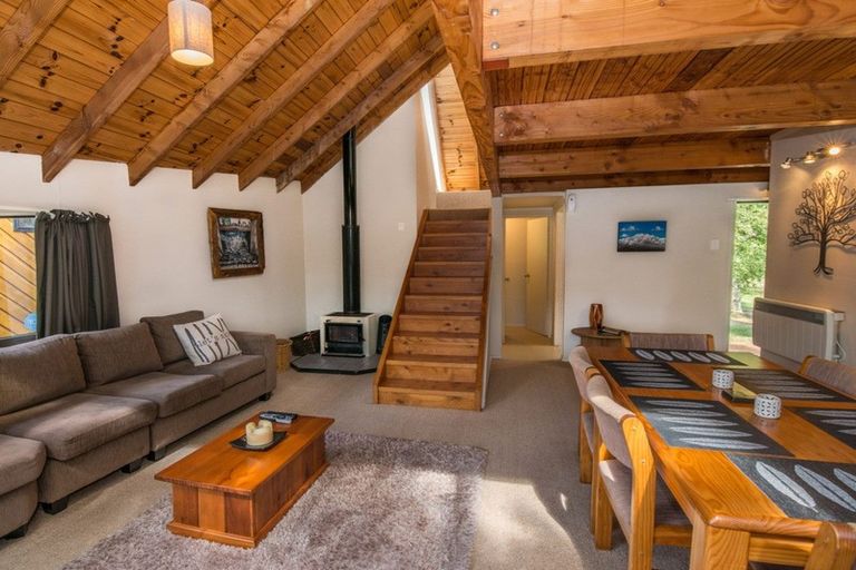 Photo of property in 2/27 Totara Street, Ohakune, 4625