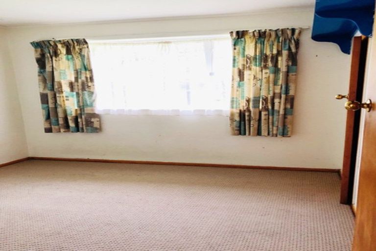 Photo of property in 5 Chorley Avenue, Massey, Auckland, 0614
