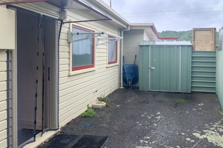 Photo of property in 31c Milton Terrace, Picton, 7220