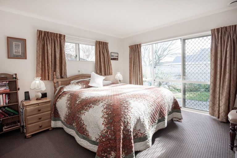 Photo of property in 5 Kingsgate Row, Havelock North, 4130