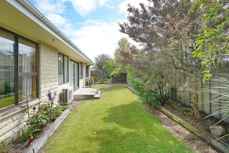 Photo of property in 4 Seadown Crescent, Amberley, 7410