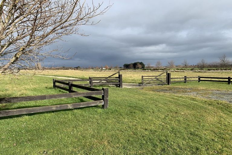 Photo of property in 6 Hodges Drive, Winton, 9782