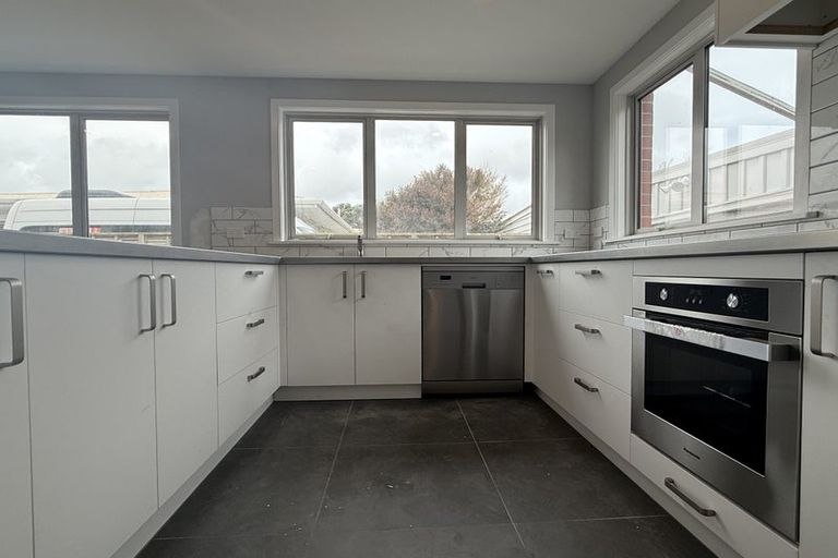 Photo of property in 6 Whanganui Street, Miramar, Wellington, 6022