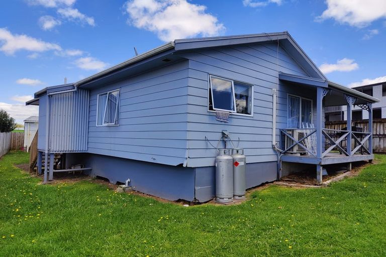 Photo of property in 2/23 Porchester Road, Papakura, 2110