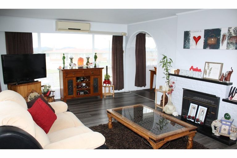 Photo of property in 71 Crawford Crescent, Te Kamo, Whangarei, 0112