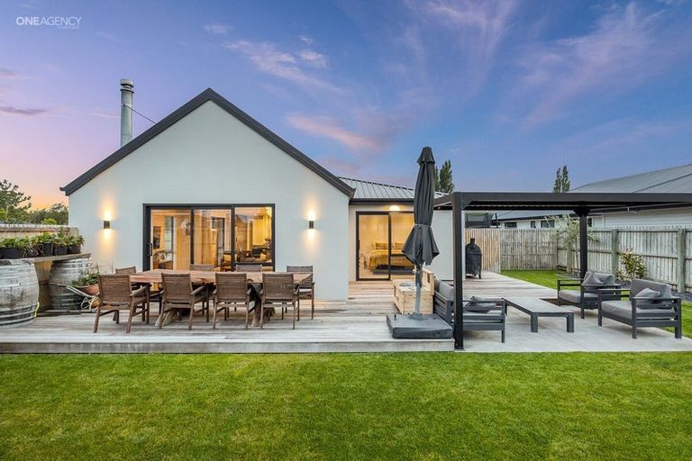 Photo of property in 46 Mcquillan Avenue, Woodend, 7610