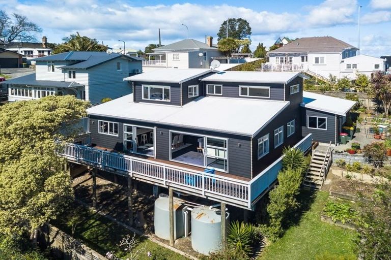 Photo of property in 117a Mokoia Road, Birkenhead, Auckland, 0626