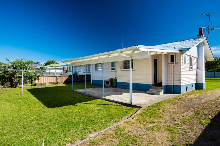Photo of property in 24 Gordon Street, Mangapapa, Gisborne, 4010