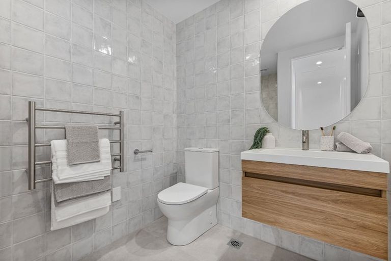 Photo of property in 5/17 Donald Place, St Albans, Christchurch, 8014